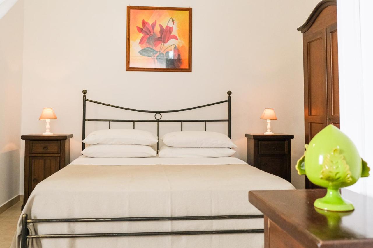 Terra D'Otranto Bed & Breakfast Uggiano La Chiesa Exterior photo