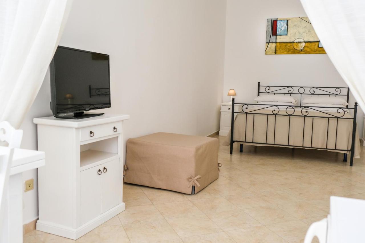 Terra D'Otranto Bed & Breakfast Uggiano La Chiesa Exterior photo