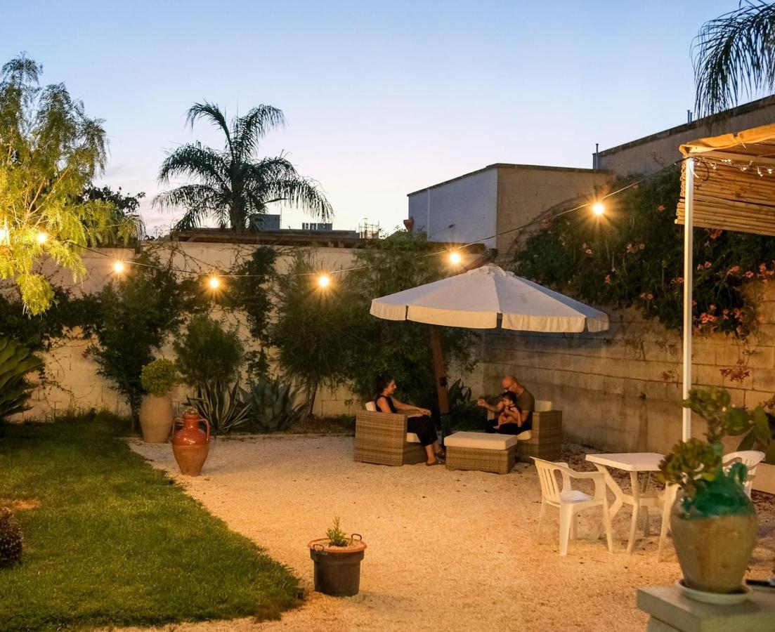 Terra D'Otranto Bed & Breakfast Uggiano La Chiesa Exterior photo
